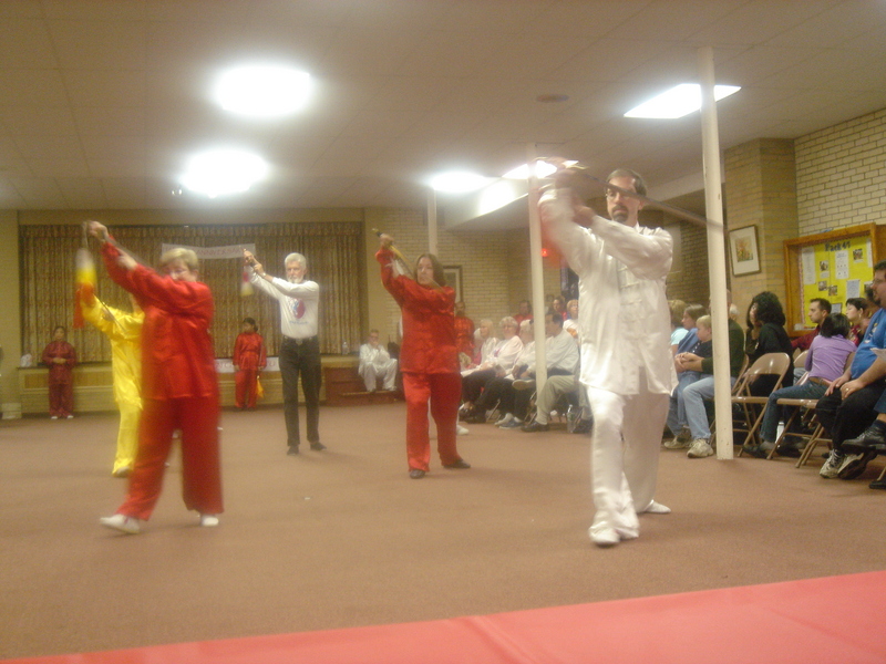 Image: /media/?path=/sports/Kung Fu/2004-10-02 Malee's School 10th Anniversary/DSC03471.JPG